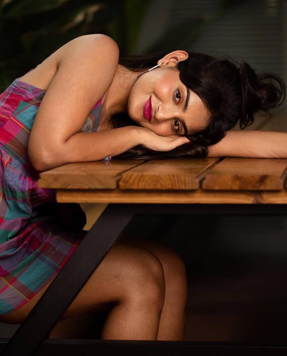 Ananya Nagalla: అనన్య డ్రెస్సు రోజురోజుకి పొట్టిదైపోతోంది