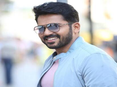actor karthi shared why he not into love marriage Actor karthi :” லவ் பண்ணவே இல்லைங்க....காரணம் என் அம்மாதான் “ - உண்மையை போட்டுடைத்த நடிகர் கார்த்தி!