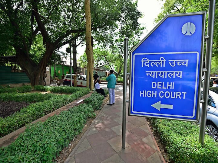 Marrying minor rape victim is not sanctify rape crime says Delhi High Court Delhi High Court: రేప్ చేసి పెళ్లి చేసుకుంటే పాపం కడిగేసుకున్నట్టేనా? ఢిల్లీ హైకోర్టు కీలక వ్యాఖ్యలు