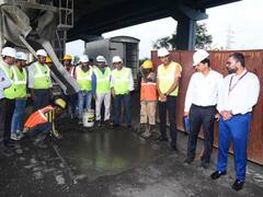 Mumbai News: अगले दो सालों में मुंबई की सड़कों को गड्ढामुक्त करने का प्लान, BMC ने सीएम शिंदे को दिया प्रेजेंटेशन