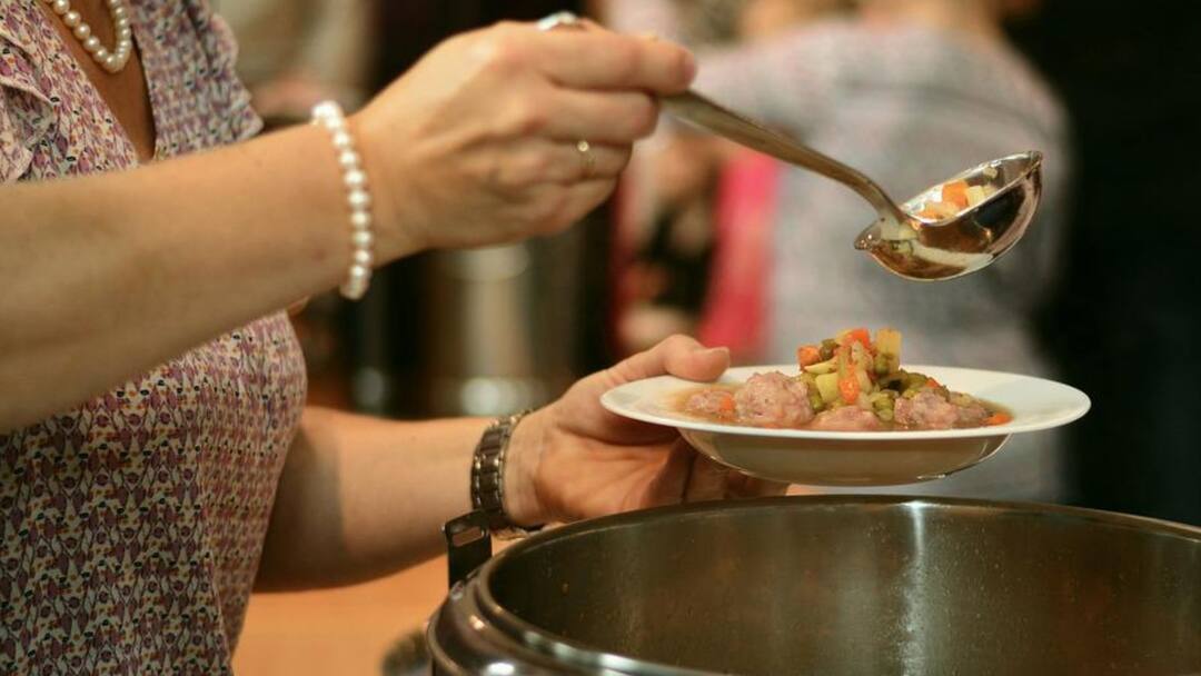 Expert shares essential tips for fasting, know in details Health Tips: সুস্থ থাকতে উপোস করার আগে ও পরে কী করবেন জেনে নিন