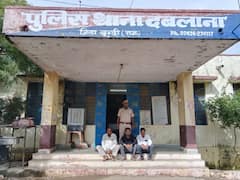 Bundi News: बूंदी में उर्दू पढ़ाने के लिए सरकारी स्कूल की प्रिंसिपल को दी धमकी, वीडियो वायरल होने के बाद तीन गिरफ्तार