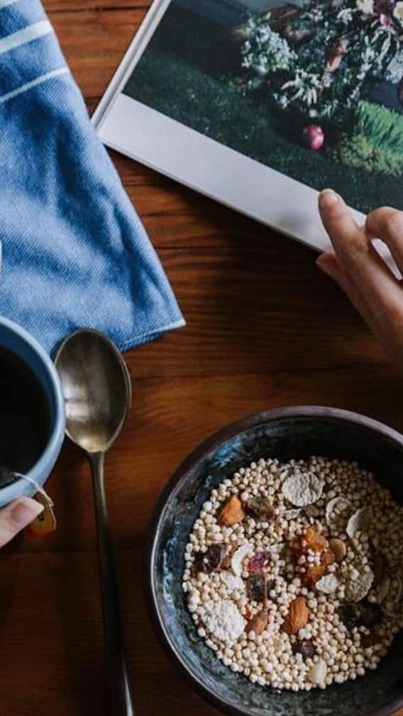 খাওয়ায় থাক যথেষ্ট ব্যবধান