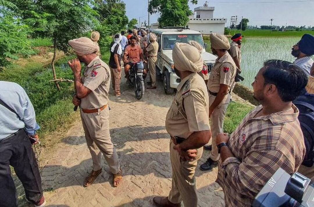 Amritsar Encounter, SIT will also investigate the encounter under the leadership of IG Border Range, Magistrate investigation will also continue Amritsar Encounter: IG ਬਾਰਡਰ ਰੇਂਜ ਦੀ ਅਗਵਾਈ 'ਚ SIT ਵੀ ਕਰੇਗੀ ਐਨਕਾਊਂਟਰ ਦੀ ਜਾਂਚ, ਮੈਜਿਸਟ੍ਰੇਟ ਜਾਂਚ ਵੀ ਜਾਰੀ