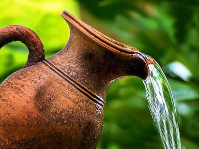 Benefits of Using Earthen Pots in Your Kitchen Uses Earthern Pot: மண்பானை தண்ணீர்.. ஆயுர்வேதம் அடுக்கும் நன்மைகள் இவைதான்..