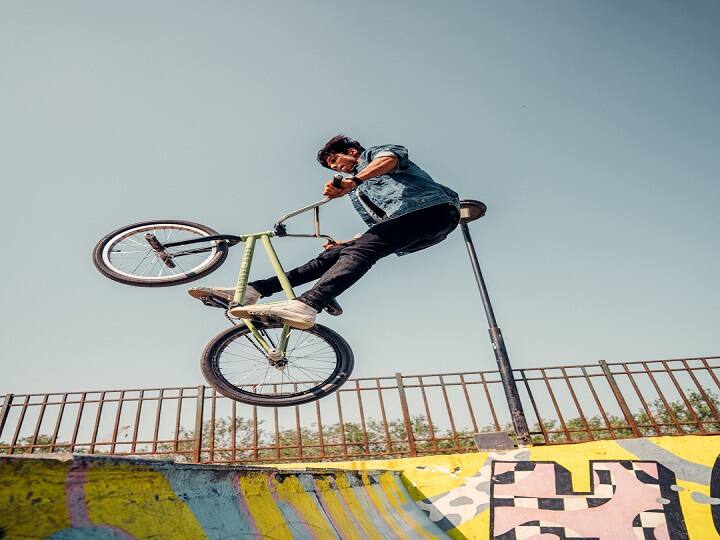 आप बिजनेस और नौकरी के अलावा टैलेंट दिखाकर भी कर सकते हैं कमाई, जानें कैसे Yusuf shaikh ने बनाया करियर?