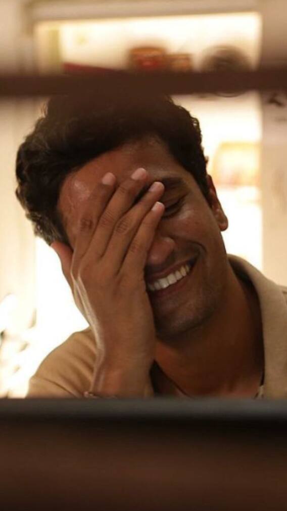 কীসের ধন্যবাদ দিলেন ভিকি কৌশল?