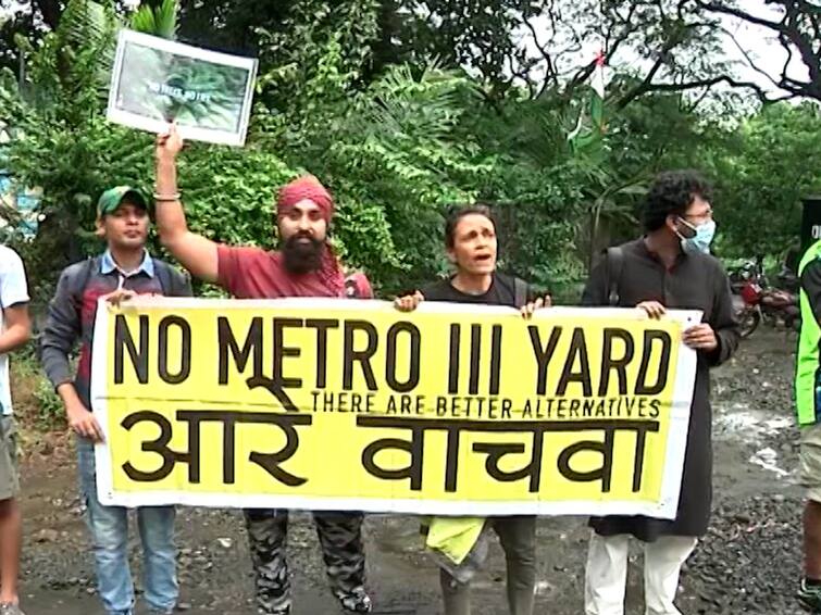 Aarey Vachwa Andolan by environmental lovers against Aarey Metro Carshed across country Marathi News Aarey Protest : 'आरे'वरून कुरघोडीचं राजकारण? 'आरे वाचवा' देशभरात पर्यावरण प्रेमींचं आंदोलन