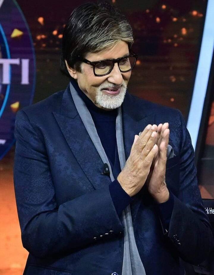 इस सूची में सबसे पहला नाम हिंदी सिनेमा के महानायक अमिताभ बच्चन का नाम आता है. दरअसल बिग बी को साल 2010 में एक अनजान ब्लॉगर की तरफ से धमकी दी गई थी. इस धमकी में अमिताभ और उनके पूरे परिवार को मिटाने की बात कही गई थी.