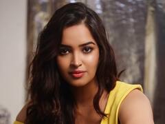 Pujita Ponnada: ముద్దుగా క్యూట్ చూపులతో పడగొడుతున్న పూజిత పొన్నాడ