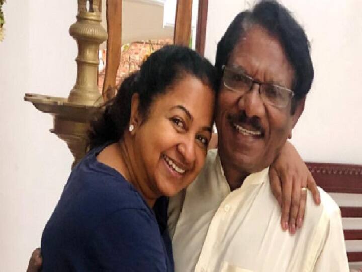 Radhika praises Bharathi Raja என் வீட்டு படி ஏறி வந்து என்னை நடிகையாக்கினார் பாரதிராஜா - முதல் சந்திப்பு குறித்து மனம் திறந்த ராதிகா
