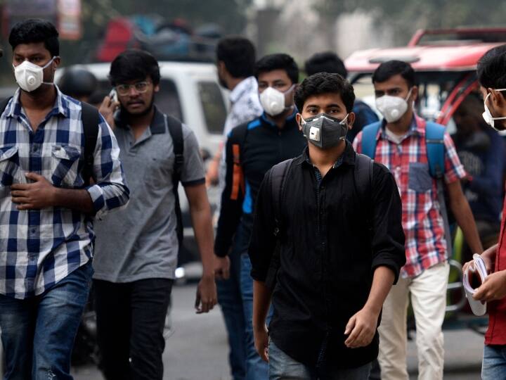 Noida Smoke of a cigarette filling the lungs without smoking a cigarette Delhi-Ncr pollution ANN Noida News: बिना सिगरेट पिए फेफड़ों में भर रहा धुआं, जानें- बारिश के बाद भी क्यों नहीं बदल रहे हालात?