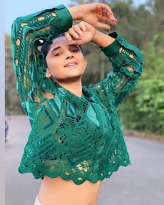 Khatron Ke Khiladi 12 फेम Kanika Mann रियल लाइफ में हैं बेहद ग्लैमरस, ये तस्वीरें जीत लेंगी आपका दिल