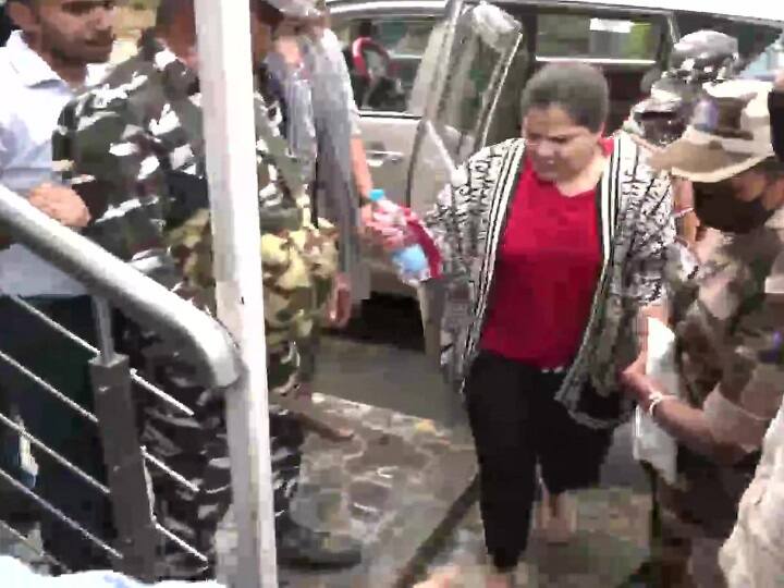 Arpita Mukherjee gest higher security arrangements after accident in ED Convoy Arpita Mukherjee: দুর্ঘটনার পরই সতর্ক ইডি, বাড়ল অর্পিতার নিরাপত্তা