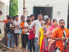 Sawan Somwar 2022: दूसरी सोमवारी पर देखें पटना, नवादा और समस्तीपुर की तस्वीरें, कुछ इस तरह हुई पूजा