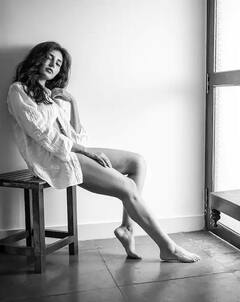 Mirzapur Dimpy Pandit: ਮਿਰਜ਼ਾਪੁਰ ਦੇ ਗੁੱਡੂ ਭਈਆ ਦੀ ਭੈਣ ਡਿੰਪੀ ਅਸਲ ਜ਼ਿੰਦਗੀ ਵਿੱਚ ਬਹੁਤ ਗਲੈਮਰਸ, ਵੇਖੋ ਇਹ ਤਸਵੀਰਾਂ