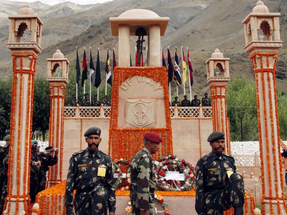 Kargil Vijay Diwas 2022: Wishes, Quotes, Wallpapers, Facebook-Whatsapp  status and SMS