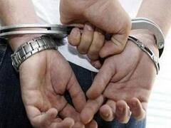 Firozabad Crime: फिरोजाबाद में पुलिस के हत्थे चढ़ा 15 हजार का इनामी बदमाश, मुठभेड़ के दौरान लगी गोली, मोटरसाइकिल बरामद