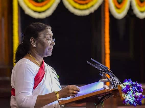 Droupadi Murmu Struggle: तीन बच्चों और पति को खोया, 6 महीने डिप्रेशन में रहीं.. बेटी इतिश्री ने बताईं मां द्रौपदी मुर्मू की खासियतें Droupadi Murmu Struggle: तीन बच्चों और पति को खोया, 6 महीने डिप्रेशन में रहीं.. बेटी इतिश्री ने बताईं मां द्रौपदी मुर्मू की खासियतें