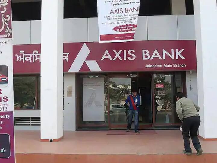 अॅक्सिस बँकेत एफडी मुदती आधीच मोडल्यास, ग्राहकांना एक टक्के पेनल्टी लागू शकते. जर, तुम्ही एफडीमधील 25 टक्के रक्कम काढल्यास तुम्हाला कोणत्याही प्रकारचा दंड द्यावा लागणार नाही.