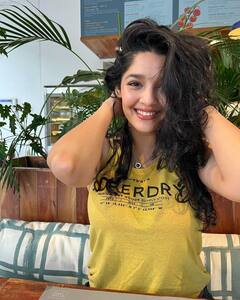 Ritika singh : உசுரு நரம்புல நீ… ஏன் ஊசி ஏத்துற…ரித்திகா சிங்கின் ஜிம்  போட்டோஸ்!