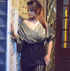 Adaa Khan Pics: शाइनी शॉर्ट ड्रेस पहन अदा खान ने दिखाई बेहद ग्लैमरस अदाएं, खूबसूरत तस्वीरें जीत लेंगी आपका भी दिल !