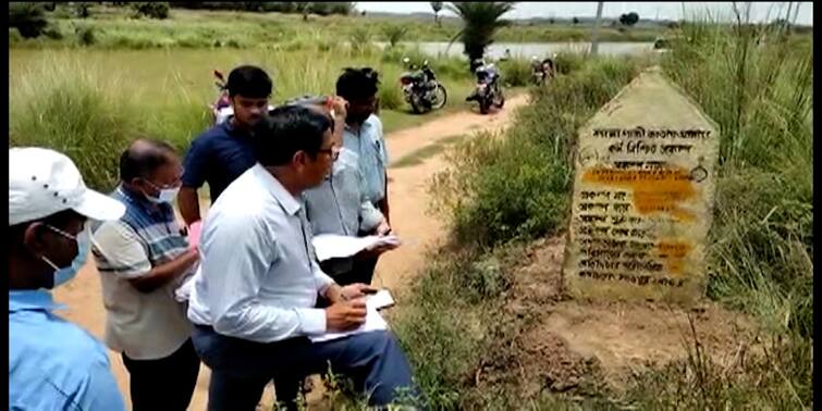 Birbhum News Central delegation has come to Labhpur to see the work of the PM Project Birbhum News: লাভপুরে প্রধানমন্ত্রী আবাস যোজনা প্রকল্প খতিয়ে দেখতে কেন্দ্রীয় দল