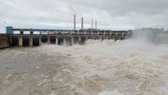 In Pics: कोटा में झमाझम बारिश से नदी नाले उफान पर, शहर के कई इलाकों में जलभराव से जनजीवन प्रभावित