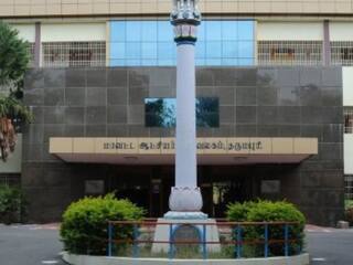 Dharmapuri: ''ஏரியை மீட்டுத் தாருங்கள்!''  -  கலெக்டரிடம் கிராம மக்கள் கோரிக்கை