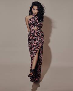 Anupama Parameswaran : அம்சமா அழகா ஒரு பொண்ண பார்த்தேன்..நடிகை அனுபாமவின் லேடஸ்ட் க்ளிக்ஸ்