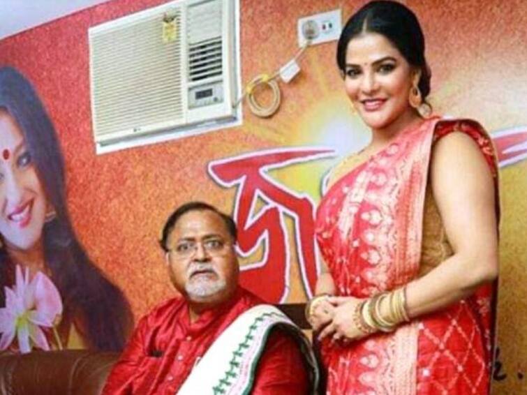 Partha Chatterjee and Arpita Mukherjee allegedly bought land together claims ED in Court Partha Chatterjee Arrested: একসঙ্গে জমিও কেনেন পার্থ-অর্পিতা! তদন্তকারীদের হাতে দলিল! আদালতে দাবি ইডি-র