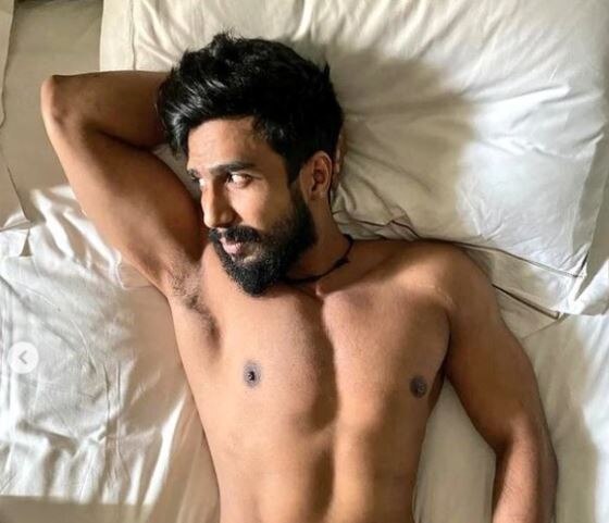 Ranveer Singh Photoshoot: रणवीर सिंह के बिना कपड़ों वाले फोटोशूट पर 'हंगामा है क्यों बरपा'? जानें अब तक क्या-क्या हुआ