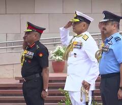 Kargil Vijay Diwas: कारगिल विजय दिवस के मौके पर राजनाथ से लेकर तीनों सेना के चीफ ने दी शहीदों को श्रद्धांजलि, देखें PICS