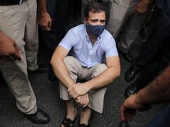 PHOTOS: हिरासत में लिए जाने पर राहुल गांधी बोले- 'मोदी जी राजा हैं और भारत में पुलिस राज है'