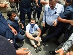 PHOTOS: हिरासत में लिए जाने पर राहुल गांधी बोले- 'मोदी जी राजा हैं और भारत में पुलिस राज है'