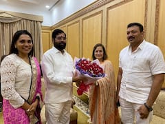 'Eknath Shinde Is Old Timer Shivsainik': Bal Thackeray’s Daughter-In-Law Meets Maharashtra CM
