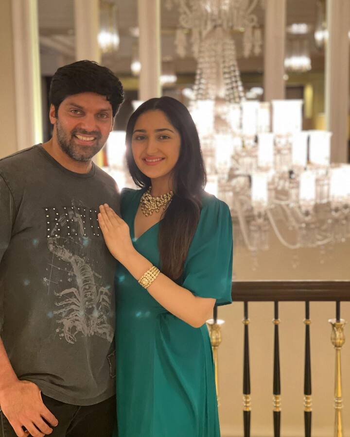 ఆర్య - సాయేషా జంట ఫోటోలు -Image credit: sayyeshaa/Instagram