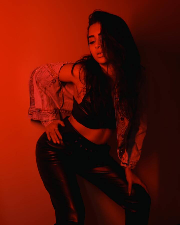 तेजस्वीने फार कमी वेळात आपल्या अभिनयाच्या जोरावर इंडस्ट्रीत एक खास ओळख निर्माण केली आहे. (फोटो सौजन्य : tejasswiprakash/इंस्टाग्राम)