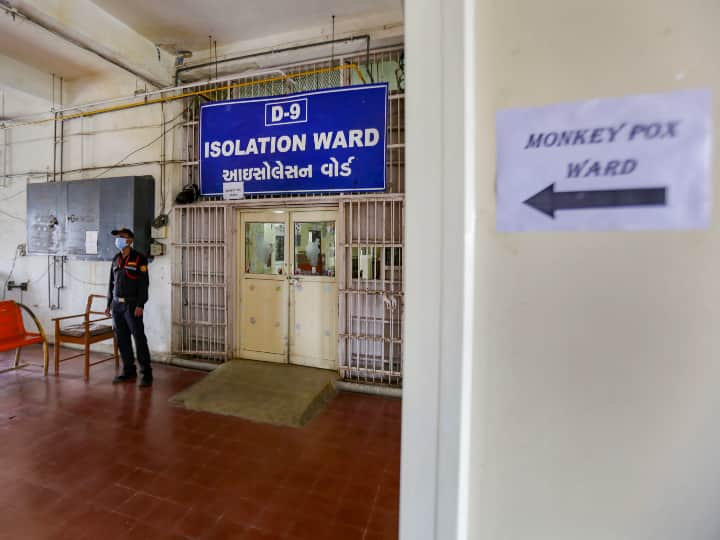 Ahmedabad monkeypox alert Administration made eight bed isolation ward in civil hospital Monkeypox in Ahmedabad: अहमदाबाद में मंकीपॉक्स को लेकर प्रशासन अलर्ट, सिविल अस्पताल में बनाया गया आइसोलेशन वार्ड
