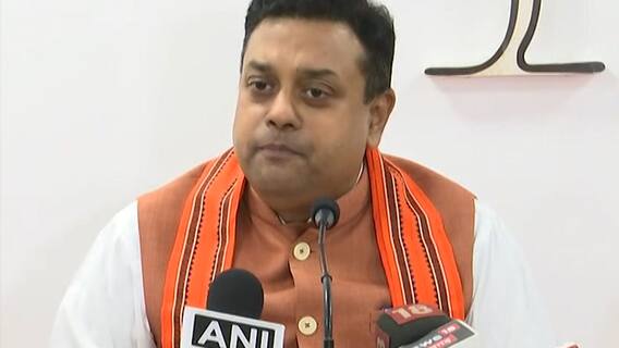 National Herald Case : Sambit Patra accuses Sonia and Rahul Gandhi of 5 thousand crores | Matrabhumi