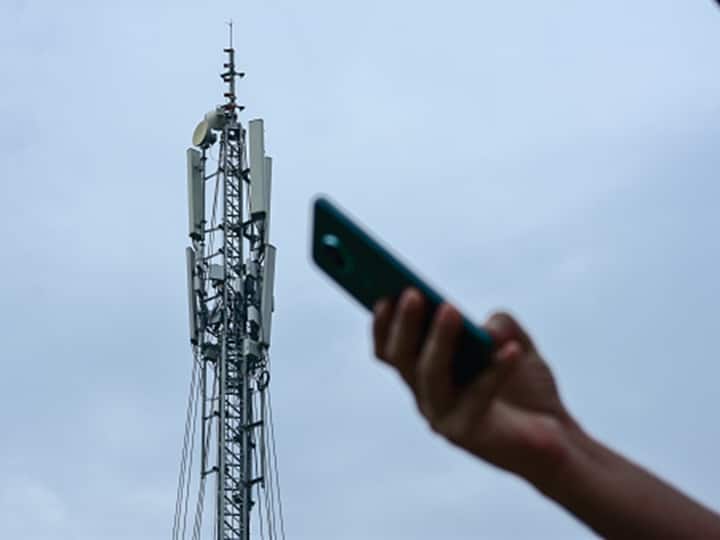 5G Spectrum Auction Concludes, Fifth round of Auction to Begin Tomorrow, Key points 5G Auction: Bid Exceeds Rs 1.45 Lakh Crore, Services In Many Cities By Year End, Says Minister