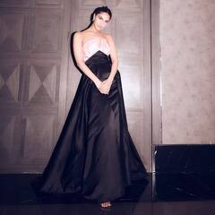 PHOTO: वाणी कपूरच्या देसी लूकवरून नाही हटणार नजर; फोटो चर्चेत!