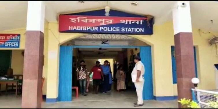 Malda News One Bangladeshi arrested by BSF due to Fake Aadhar Card in Habibpur Malda News: মালদায় জাল আধার কার্ড-সহ বিএসএফ-র জালে ১ বাংলাদেশি