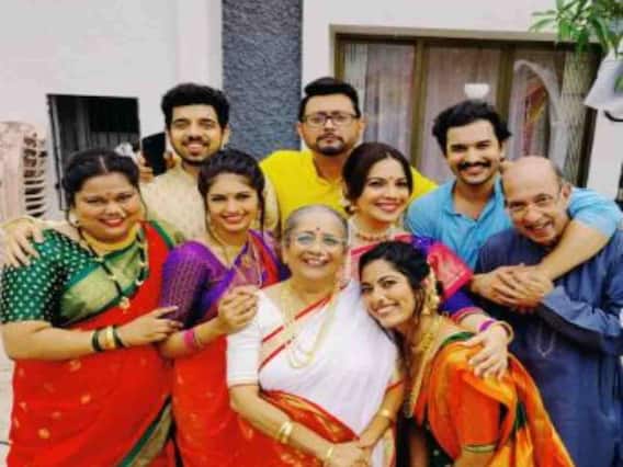 Tu Tevha Tashi : गाणं अन् आनंदाचा सोहळा नेमका कशासाठी? ‘तू तेव्हा तशी’ मालिकेत अनपेक्षित येणार मोठा ट्विस्ट! Tu Tevha Tashi : गाणं अन् आनंदाचा सोहळा नेमका कशासाठी? ‘तू तेव्हा तशी’ मालिकेत अनपेक्षित येणार मोठा ट्विस्ट!