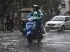Maharashtra Rains :  मुंबईसह, पुणे, सोलापूर आणि परभणीत पावसाची हजेरी, आज राज्यात मुसळधार पावसाचा इशारा