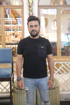 Bishakto Manush: অভিনেতা নয়, সৌরভ এবার লেখক! সঙ্গে থাকবেন সুমনা, জিনারা