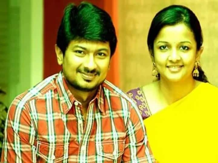 Krithiga Udhayanidhi about Udhayanidhi Stalin ‛அரசியலுக்கு போகமாட்டேன் என சத்தியம் செய்ததால் காதலித்தேன்’ உதயநிதி பற்றி கிருத்திகா!