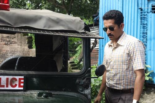 শ্যুটিং শুরু করলেন পরিচালক অরিন্দম ভট্টাচার্য। তাঁর আগামী ছবির নাম 'শিবপুর'।