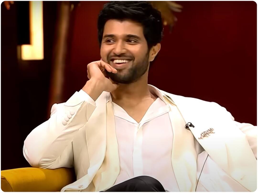 Vijay Devarakonda On Marriage, I Don't want to break anyone's heart who adores me Says Vijay Devarakonda On Koffee With Karan Season 7 fourth episode Vijay Devarakonda: వాళ్ళ హార్ట్ బ్రేక్ చేయడం ఇష్టం లేదు - పెళ్లి గురించి ఓపెన్ అయిన విజయ్ దేవరకొండ