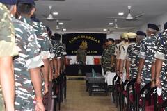 CRPF Raising Day: সন্ত্রাসদমন থেকে উদ্ধারকাজ, অসম সাহসে বিপদের মুখোমুখি দাঁড়ায় এই বাহিনী, আজ তাদেরই প্রতিষ্ঠাদিবস